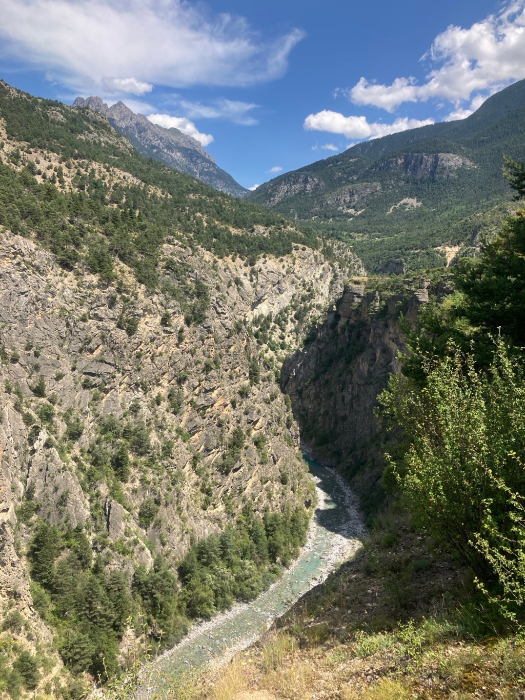 Climbing at Le&nbsp;Simoust